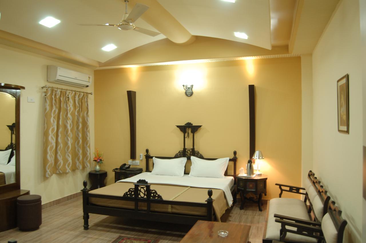 Hotel Raj Mahal 比卡内尔 外观 照片
